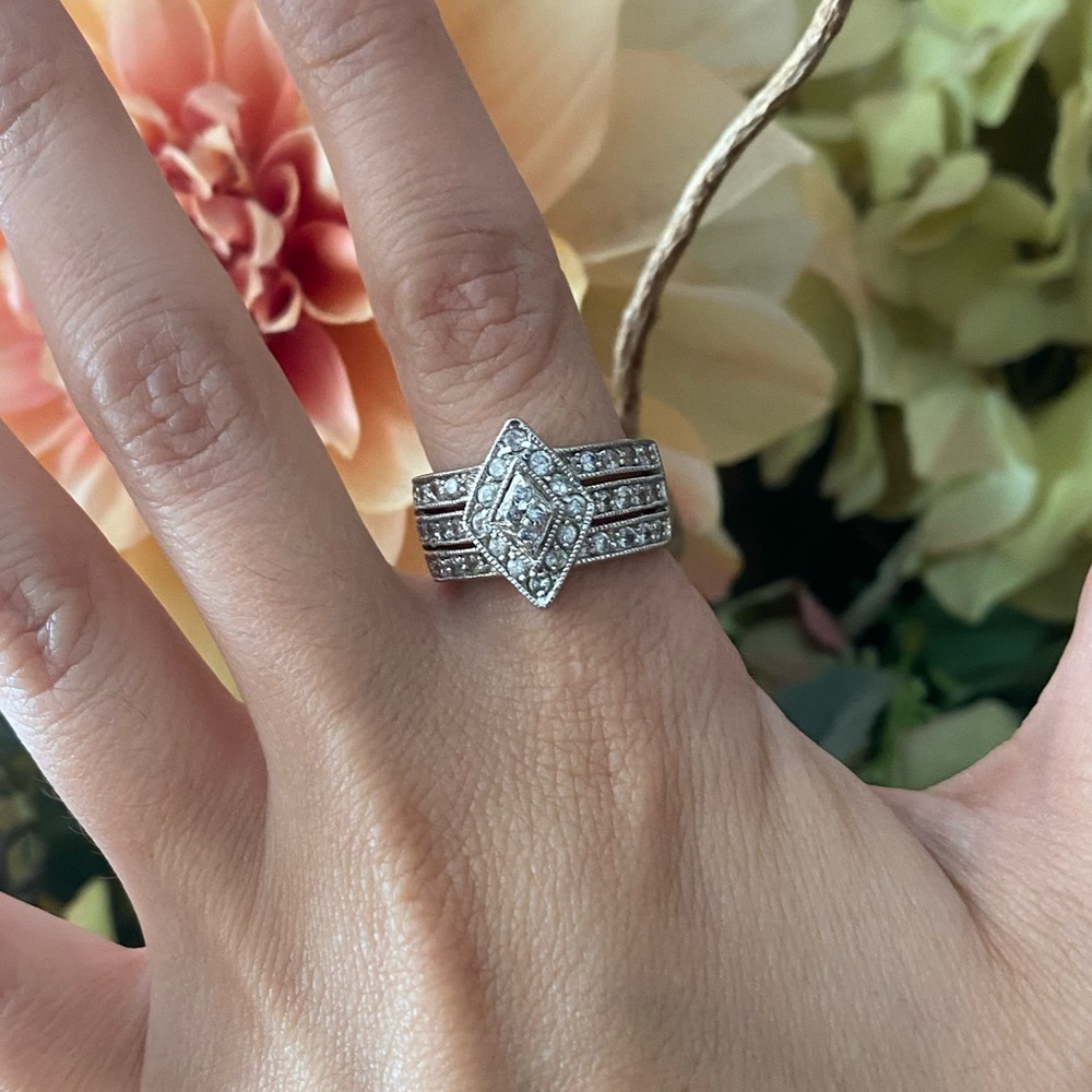 Ring